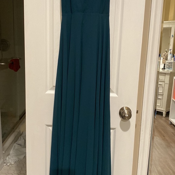 Dress - Picture 2 of 10